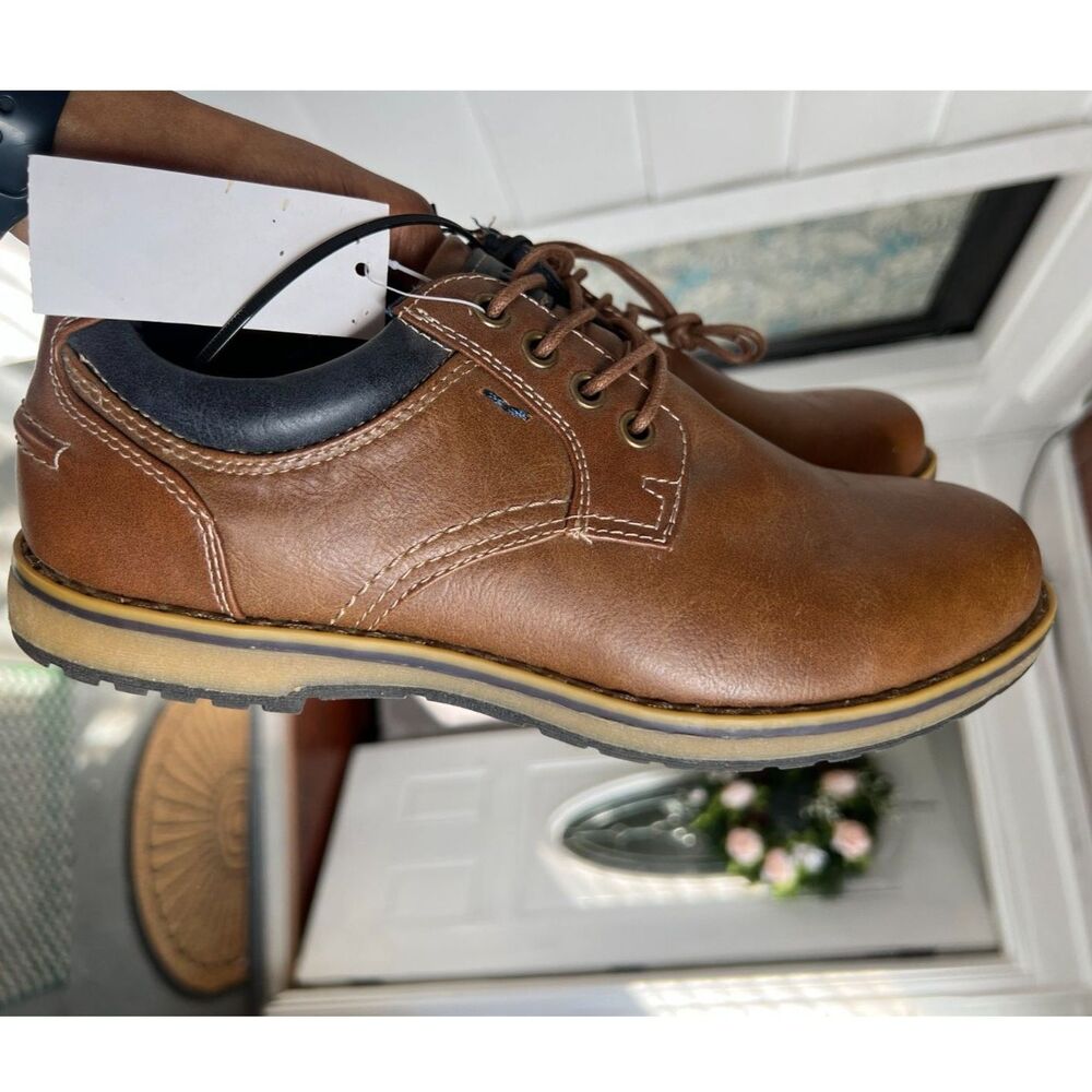 IZOD Men’s Brown Memory Foam Dress Shoes – Size 8 & Size 9